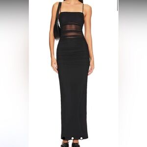 Celeste maxi dress In black